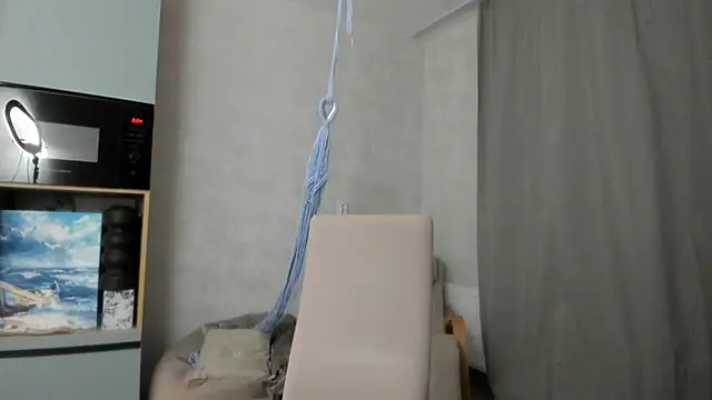 Snapshot of why_again_me chatting on November 7, 2025, 9:04 pm why again me online show from November 7, 2025, 9:04 pm