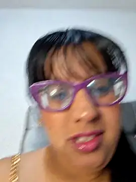 Snapshot of ZaidaWet chatting on February 17, 2026, 12:12 pm ZaidaWet online show from February 17, 2026, 12:12 pm