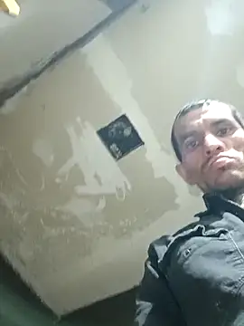 Snapshot of theeeegodv5 chatting on December 4, 2024, 7:12 pm theeeegodv5 online show from December 4, 2024, 7:12 pm