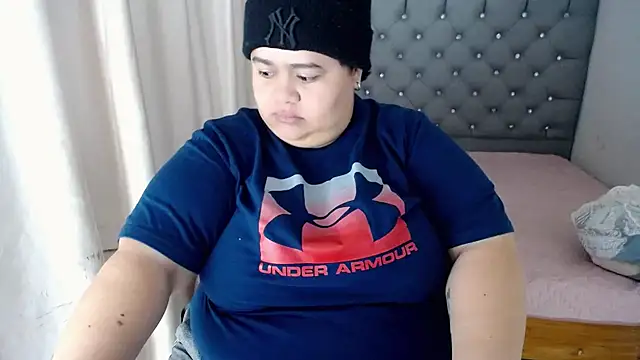 hotlesby4uxxx online show from December 21, 2024, 12:49 pm