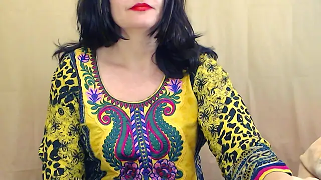 Snapshot of Fun4tipz chatting on February 3, 2025, 2:13 pm Fun4tipz online show from February 3, 2025, 2:13 pm