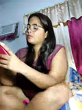 Snapshot of missmelissa_ chatting on December 11, 2024, 9:19 am missmelissa online show from December 11, 2024, 9:19 am