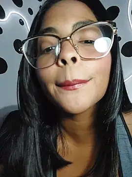 Snapshot of missmelissa_ chatting on June 21, 2026, 3:20 am missmelissa online show from June 21, 2026, 3:20 am