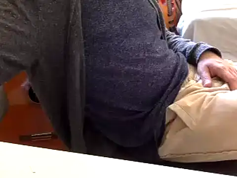 BADGUY2021 online show from January 3, 2025, 9:47 am