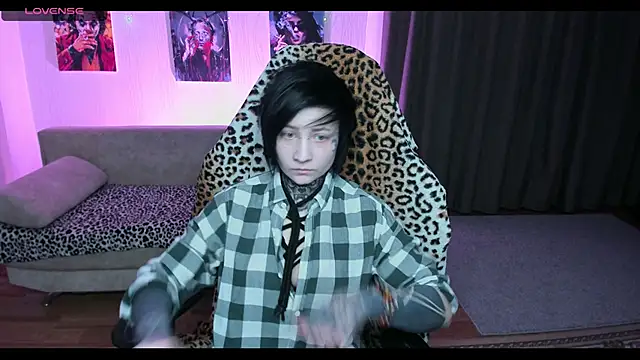 Snapshot of acid_trip1l chatting on December 1, 2024, 7:03 pm acid trip1l online show from December 1, 2024, 7:03 pm