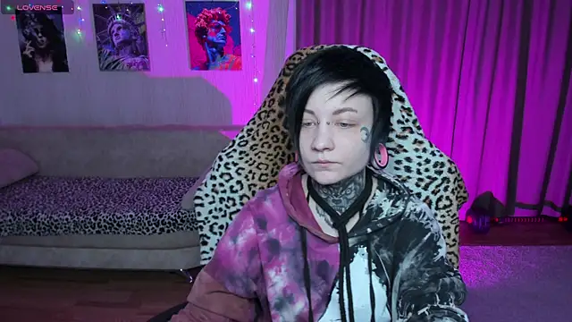 Snapshot of acid_trip1l chatting on February 15, 2025, 7:28 pm acid trip1l online show from February 15, 2025, 7:28 pm