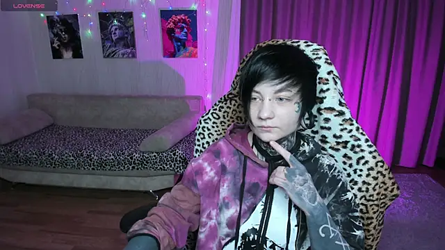 Snapshot of acid_trip1l chatting on March 3, 2025, 10:31 pm acid trip1l online show from March 3, 2025, 10:31 pm