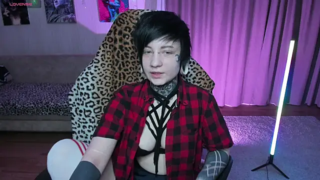 Snapshot of acid_trip1l chatting on March 12, 2025, 6:55 pm acid trip1l online show from March 12, 2025, 6:55 pm