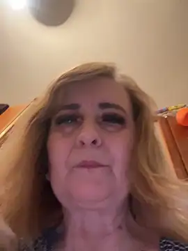 Irina2909xh online show from March 13, 2026, 6:03 pm