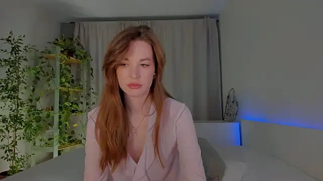 Snapshot of Masha_01 chatting on November 18, 2025, 3:16 pm Masha 01 online show from November 18, 2025, 3:16 pm