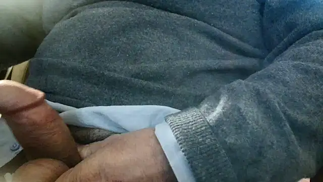 Snapshot of curcuro chatting on March 18, 2025, 4:37 pm curcuro online show from March 18, 2025, 4:37 pm