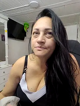 Ameliarizo online show from March 12, 2026, 1:01 am