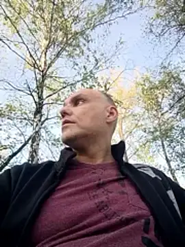 Snapshot of Sam_Colt chatting on May 4, 2026, 3:19 pm Sam Colt online show from May 4, 2026, 3:19 pm