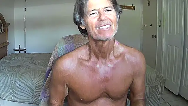 Snapshot of nakeedcowboi65 chatting on April 21, 2026, 9:06 pm nakeedcowboi65 online show from April 21, 2026, 9:06 pm