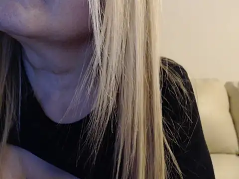 Tathiana online show from February 25, 2026, 11:25 pm