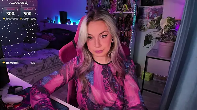 ChloeKohaku online show from December 6, 2024, 4:47 am