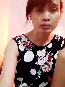 QueenSoreal online show from February 5, 2025, 10:12 pm