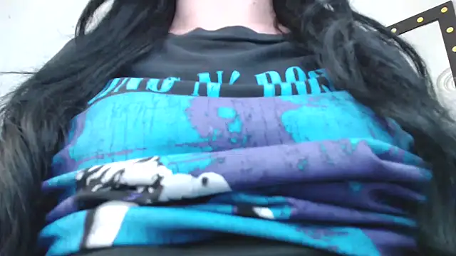 Evelyn Sheeran online show from September 16, 2025, 2:12 am