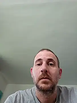 verylargecock online show from February 15, 2026, 12:47 pm