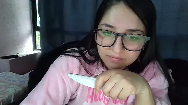 Snapshot of sara_110323 chatting on September 19, 2025, 11:11 am sara 110323 online show from September 19, 2025, 11:11 am