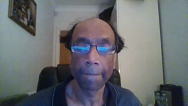 rauncher1 online show from February 18, 2025, 12:26 am