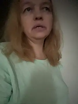 Susanel online show from December 23, 2024, 11:36 am