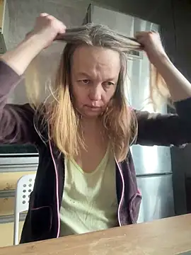 Susanel online show from January 15, 2025, 10:27 am