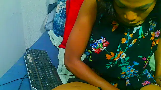 Snapshot of freaky_naughty chatting on November 30, 2025, 11:36 am freaky naughty online show from November 30, 2025, 11:36 am