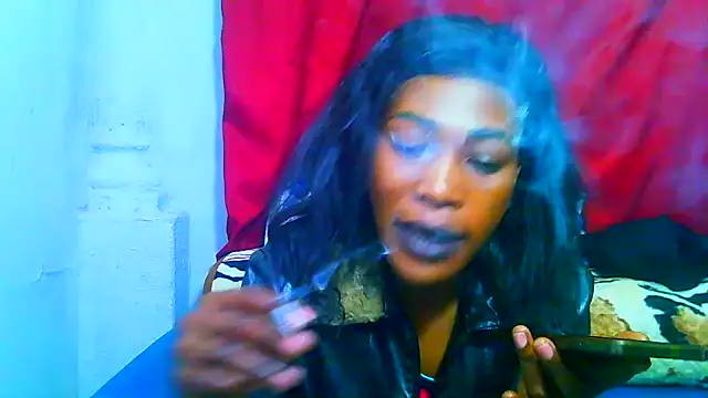Snapshot of freaky_naughty chatting on April 24, 2026, 12:18 pm freaky naughty online show from April 24, 2026, 12:18 pm