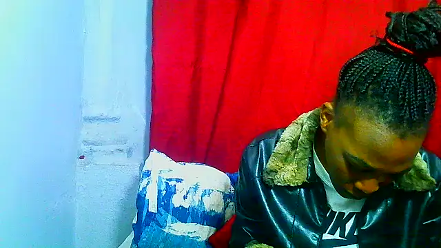Snapshot of freaky_naughty chatting on May 26, 2026, 12:12 pm freaky naughty online show from May 26, 2026, 12:12 pm