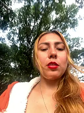 Brittanyrosexx online show from November 13, 2025, 8:30 pm