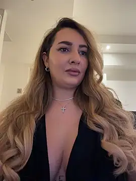 YaaraCollins online show from February 28, 2026, 7:15 pm