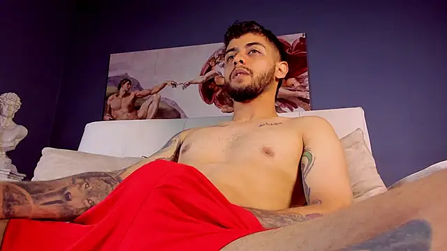 Snapshot of alessandro_duty chatting on December 20, 2024, 12:41 am alessandro duty online show from December 20, 2024, 12:41 am