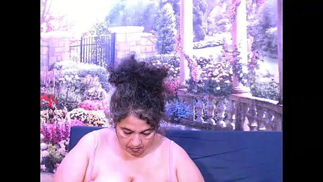 Snapshot of indianstar75 chatting on February 13, 2025, 1:05 pm indianstar75 online show from February 13, 2025, 1:05 pm