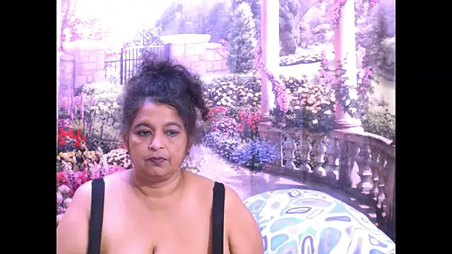 Snapshot of indianstar75 chatting on March 12, 2025, 1:25 am indianstar75 online show from March 12, 2025, 1:25 am