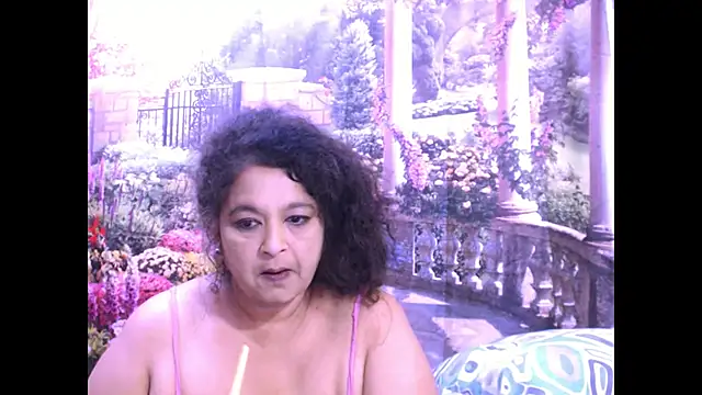 Snapshot of indianstar75 chatting on March 15, 2025, 5:19 am indianstar75 online show from March 15, 2025, 5:19 am