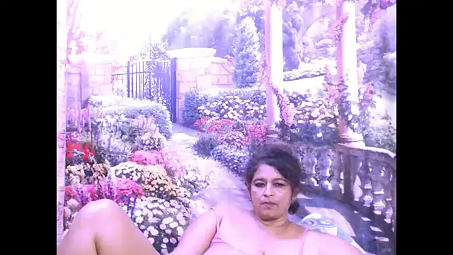 Snapshot of indianstar75 chatting on March 16, 2025, 12:01 am indianstar75 online show from March 16, 2025, 12:01 am