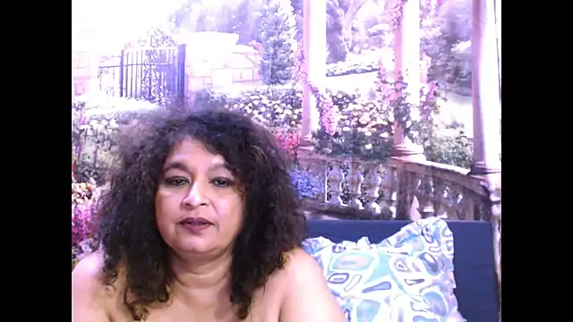 Snapshot of indianstar75 chatting on March 20, 2025, 8:42 am indianstar75 online show from March 20, 2025, 8:42 am