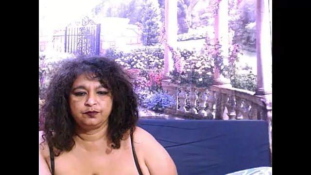 Snapshot of indianstar75 chatting on March 20, 2025, 12:43 pm indianstar75 online show from March 20, 2025, 12:43 pm