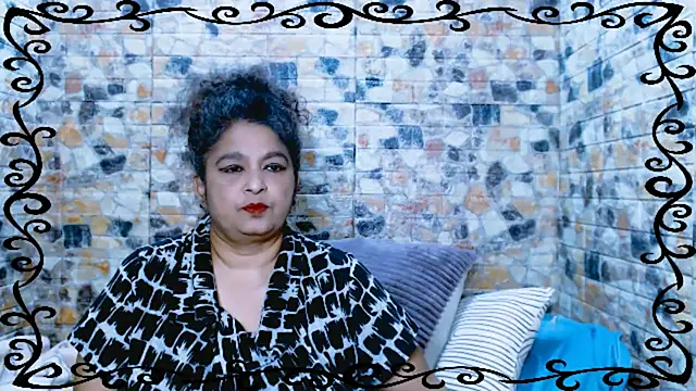 Snapshot of indianstar75 chatting on December 1, 2025, 6:02 pm indianstar75 online show from December 1, 2025, 6:02 pm