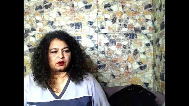 Snapshot of indianstar75 chatting on December 3, 2025, 6:17 pm indianstar75 online show from December 3, 2025, 6:17 pm