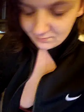 Snapshot of Cutegirlforyou chatting on March 1, 2025, 12:01 pm Cutegirlforyou online show from March 1, 2025, 12:01 pm