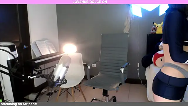 minarocket  online show from January 6, 2026, 5:49 pm