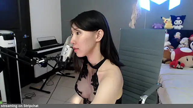 Snapshot of minarocket_ chatting on May 2, 2026, 5:07 pm minarocket online show from May 2, 2026, 5:07 pm