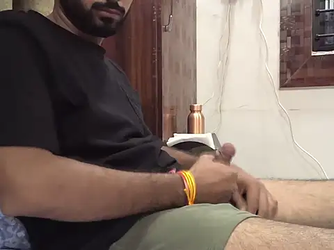 Snapshot of brownie_cake_cb chatting on November 10, 2025, 12:26 pm brownie cake cb online show from November 10, 2025, 12:26 pm