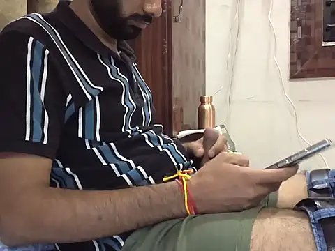 Snapshot of brownie_cake_cb chatting on November 12, 2025, 1:55 pm brownie cake cb online show from November 12, 2025, 1:55 pm