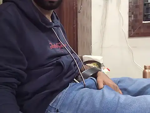 Snapshot of brownie_cake_cb chatting on November 22, 2025, 7:02 pm brownie cake cb online show from November 22, 2025, 7:02 pm