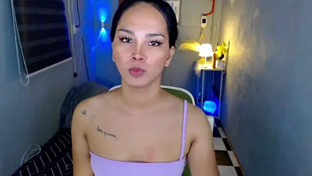Snapshot of urnaughtydolly69 chatting on July 13, 2026, 11:46 am urnaughtydolly69 online show from July 13, 2026, 11:46 am