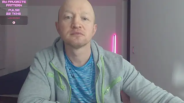 kevintyler69 online show from April 13, 2026, 1:55 am