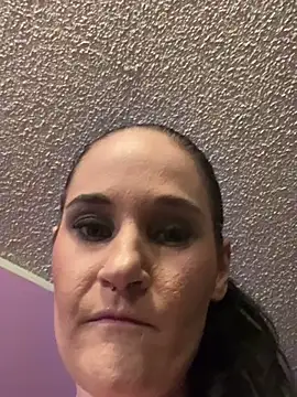 Snapshot of lolabunny9 chatting on February 9, 2025, 12:49 am lolabunny9 online show from February 9, 2025, 12:49 am